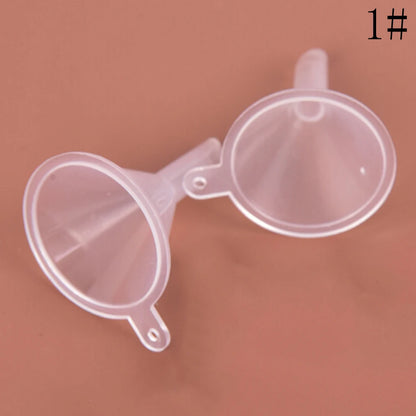 2pcs Small Plastic For Perfume Diffuser Bottle Mini Liquid Oil Funnels Labs Kitchen Specialty Tools