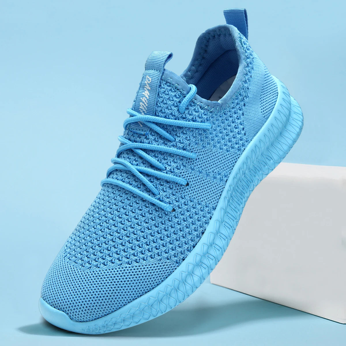 High Quality Casual Shoes for Men Sneakers Breathable Fashion Gym Ultralight Walking Shoe Big Plus Size 36-50 Zapatillas Hombre