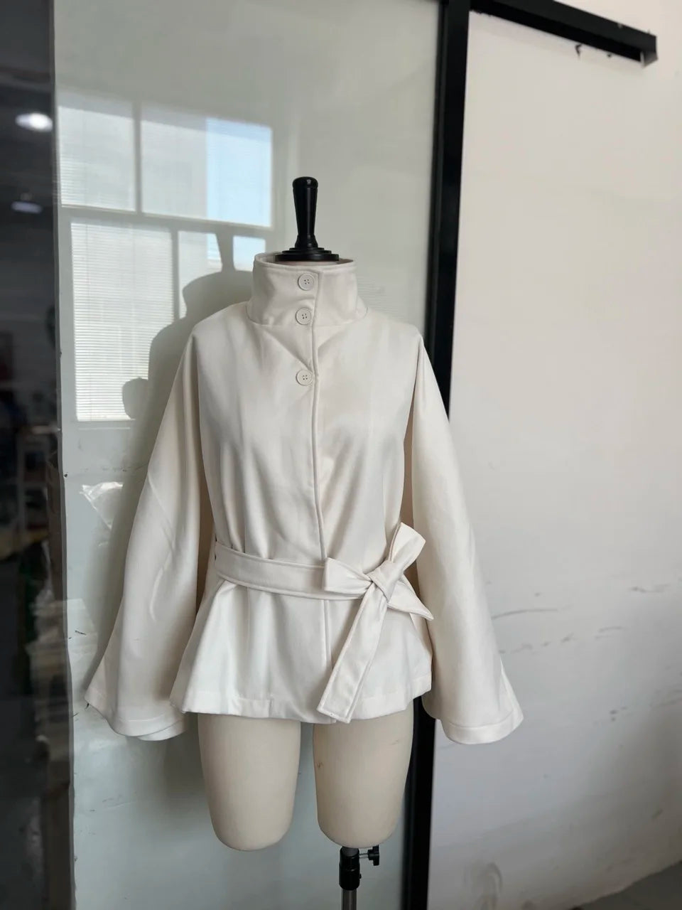 Urban Black Woolen Blend Coats Women Stand Collar Single-breasted Long Sleeve Thick Warm Jacket 2025 Autumn Winter Lady Outwear