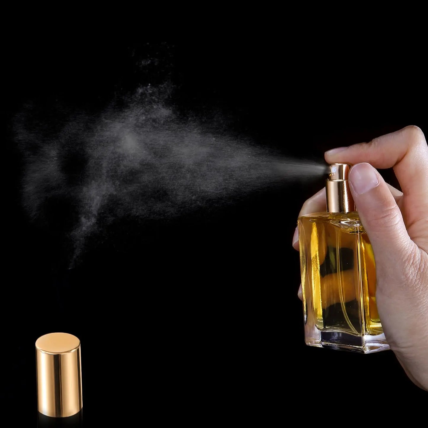 12pcs+4 accessories 30ml glass bottles, including 12 spray bottles, 1 funnel, 1 dispensing artifact, 1 straw, 1 syringe