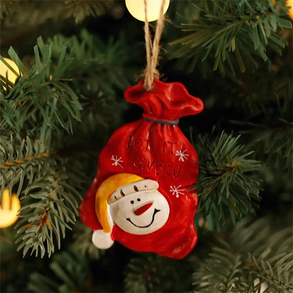 Christmas Resin Pendant Retro Painted Santa Claus Snowmen Horse Xmas Tree Hang Toys Ornaments New Year Decor Kid Gift