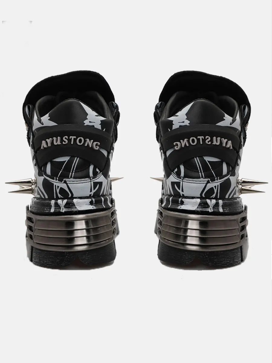 2025 New Original Design Graffiti Platform Men's and Women's Dark Rivets Rock Punk Heightening Muffin Casual Dad Shoes