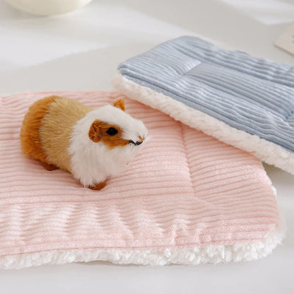 Hamster Bed House Winter Warm Squirrel Hedgehog Rabbit Chinchilla Bed Mat Nest Accessories