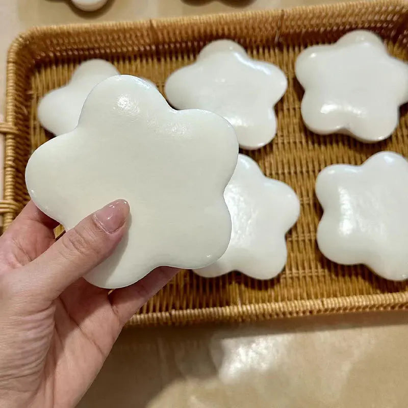 Squishy Simulated Star Cake Squeeze Toy Stress Relief Slow Rising Sensory Fidget for Anxiety ADHD Autism Gift for Kids Adults