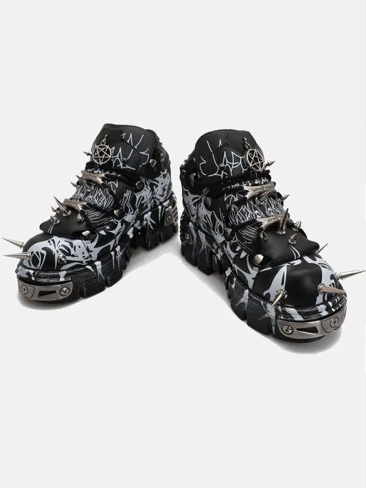 2025 New Original Design Graffiti Platform Men's and Women's Dark Rivets Rock Punk Heightening Muffin Casual Dad Shoes