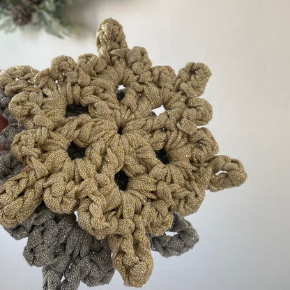 Gold Crochet Snowflake Christmas Ornament Set