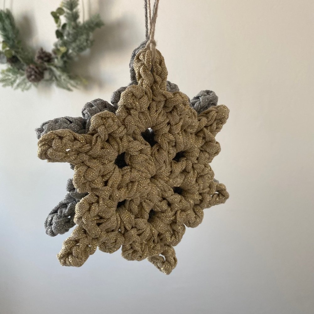 Gold Crochet Snowflake Christmas Ornament Set