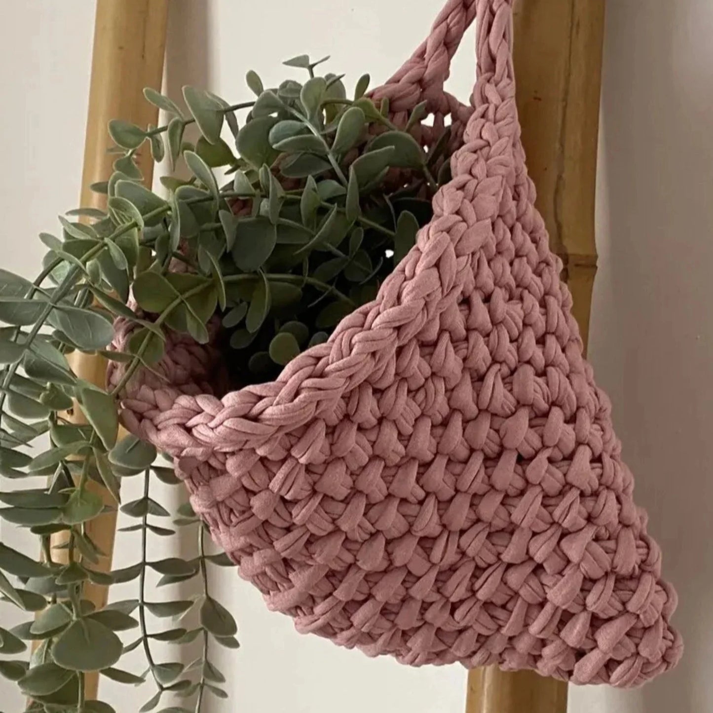 Wall Hanging Baskets | Pastel Pink Knitted Pocket